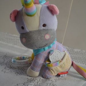 Skip Hop Bandana Buddies Unicorn Activity Toy Baby